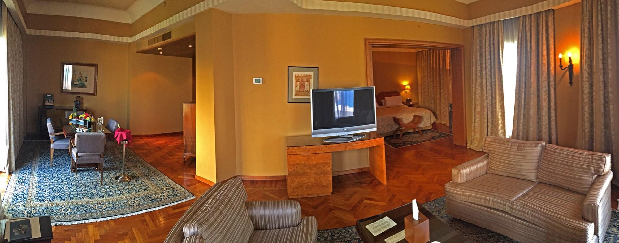Warwick Palm Beach Hotel Beirut Exteriör bild