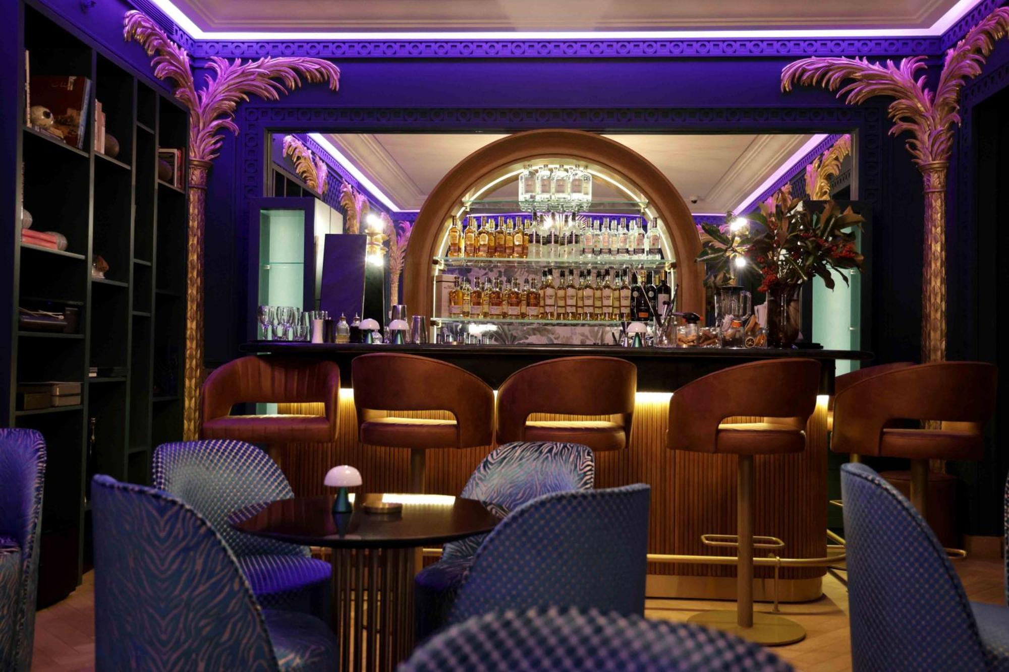 Warwick Palm Beach Hotel Beirut Exteriör bild